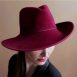 chapeau-rouge-hermes-bonnie-chic-elegant-collection-burgandi-paris